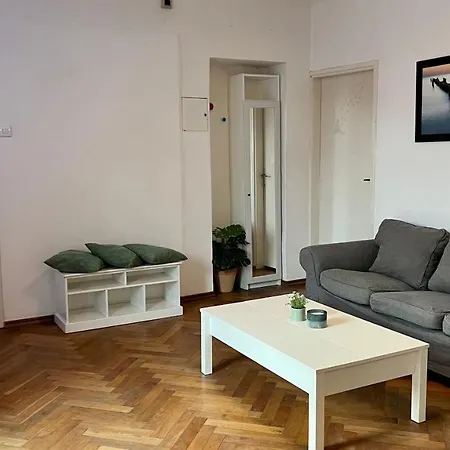 Carina 2 Apartment Koper